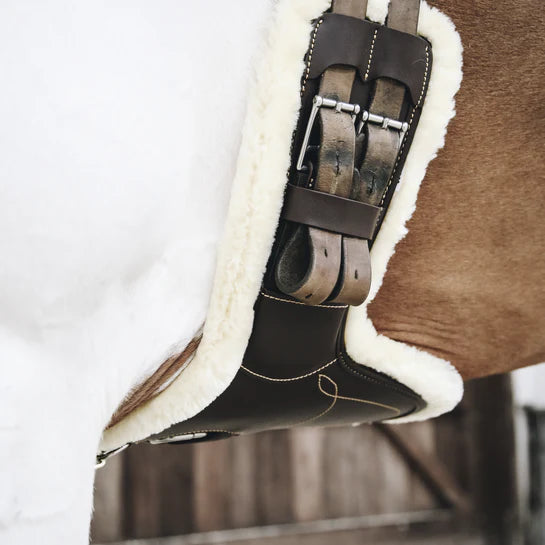 Sheepskin Short Stud Girth - Brown