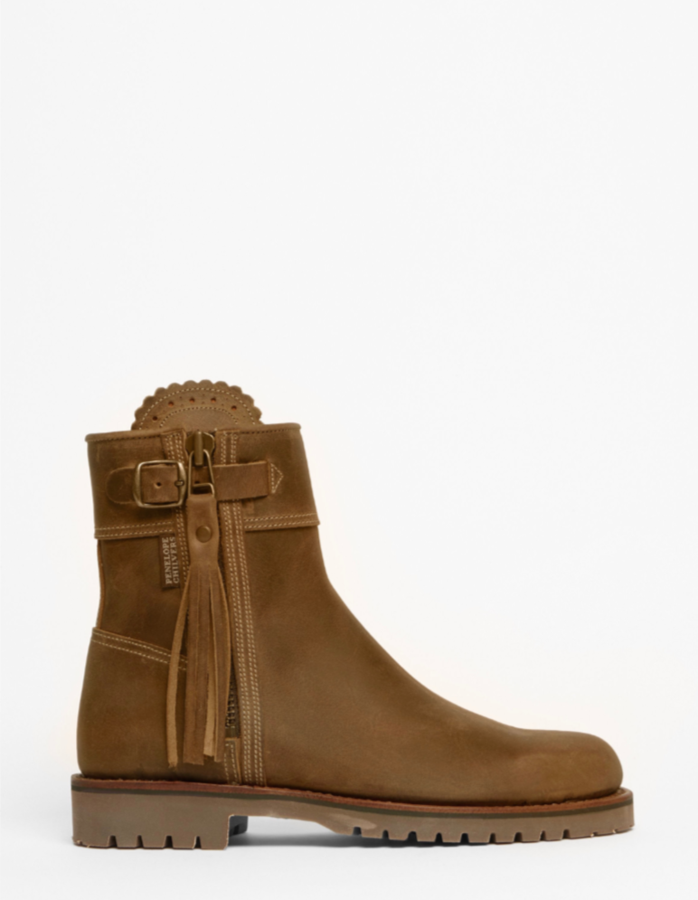 Penelope Chilvers - Cropped Leather Tassel Boot - Biscuit