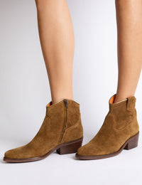 Cassidy Suede Cowboy Boot - Tan